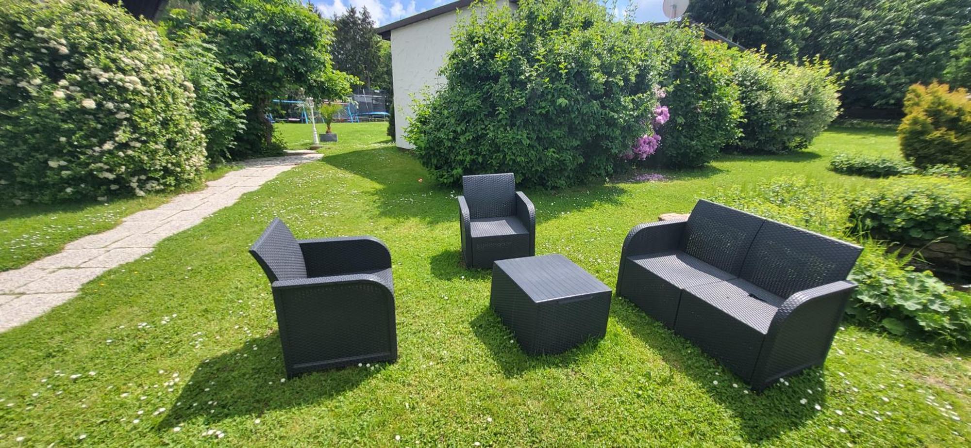 D&B Staycation Ferienpark Niedenstein Esterno foto